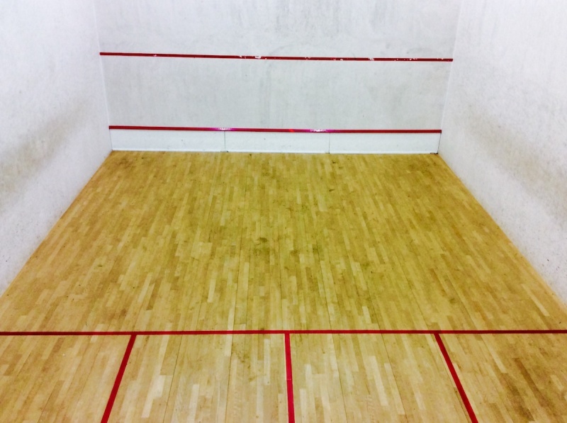 Squash - zasady gry i podstawy dla początkujących